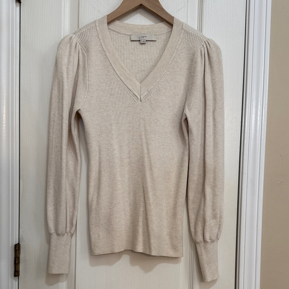 LOFT Oatmeal Beige V-Neck Ribbed Sweater